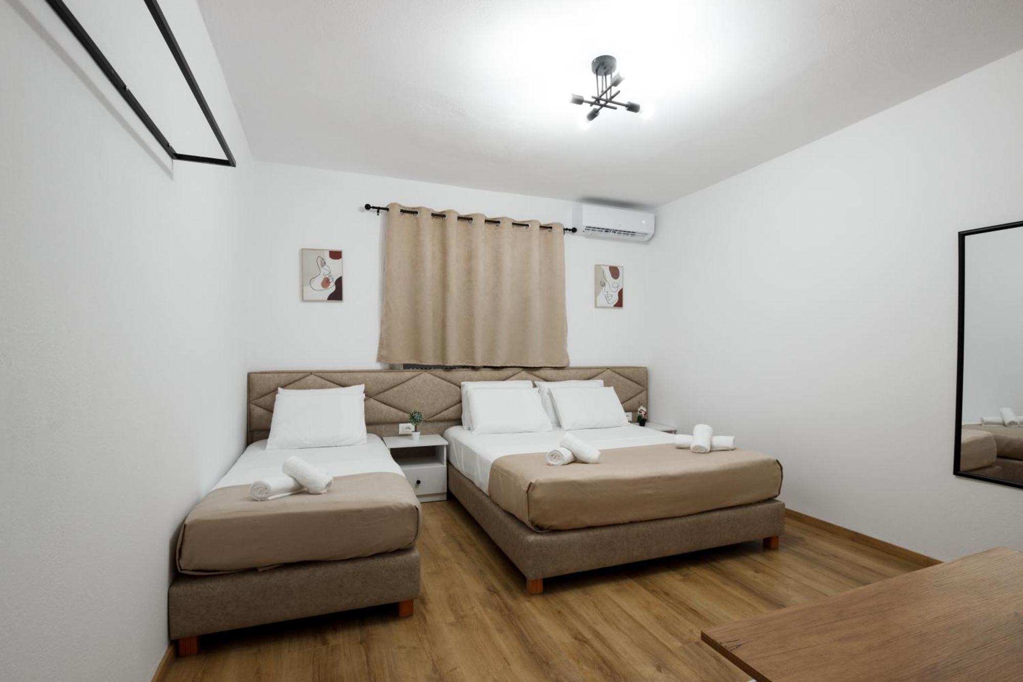 Vila Agimi 65 Gjirokastër Dış mekan fotoğraf