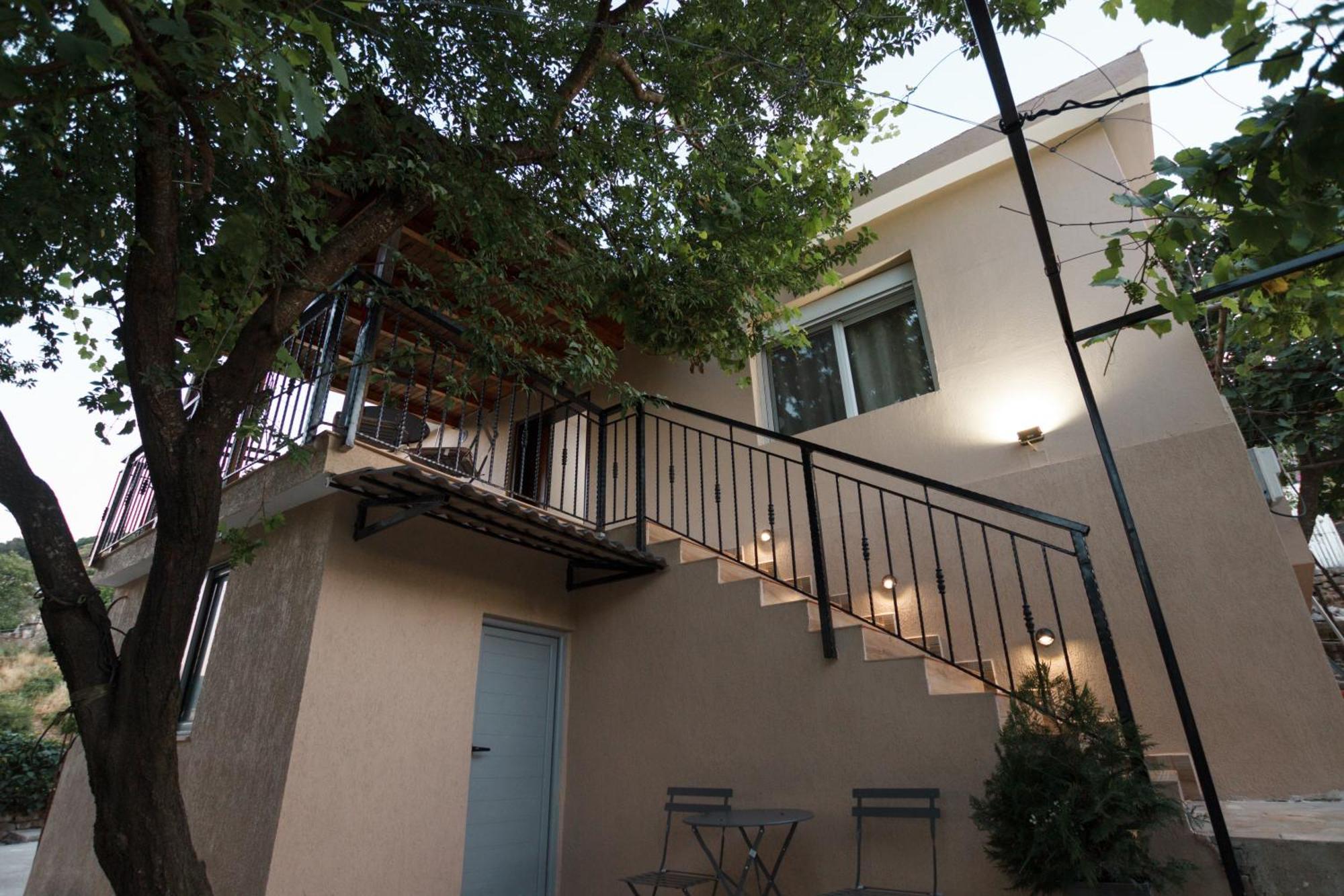 Vila Agimi 65 Gjirokastër Dış mekan fotoğraf